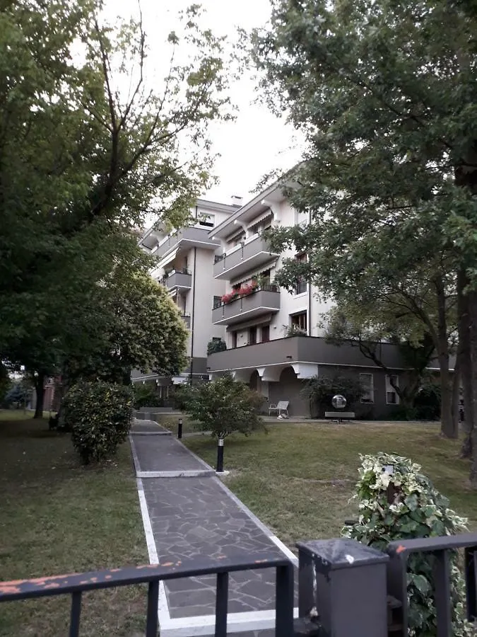 Lovely Corner: Perfect To Visit Treviso/Venezia 0*, Treviso Włochy